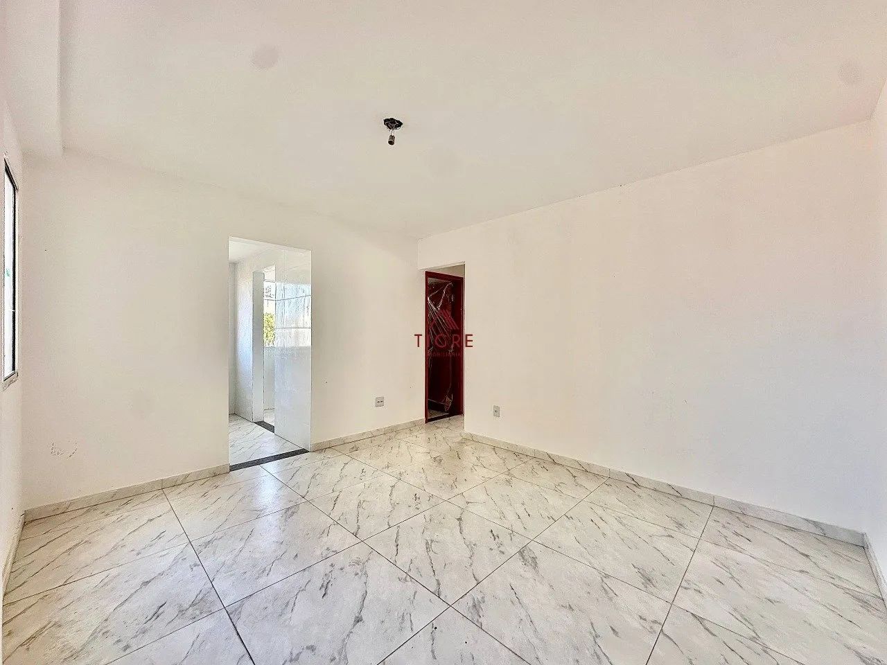 Apartamento com 2 Quartos à Venda, 47m² - Foto 2