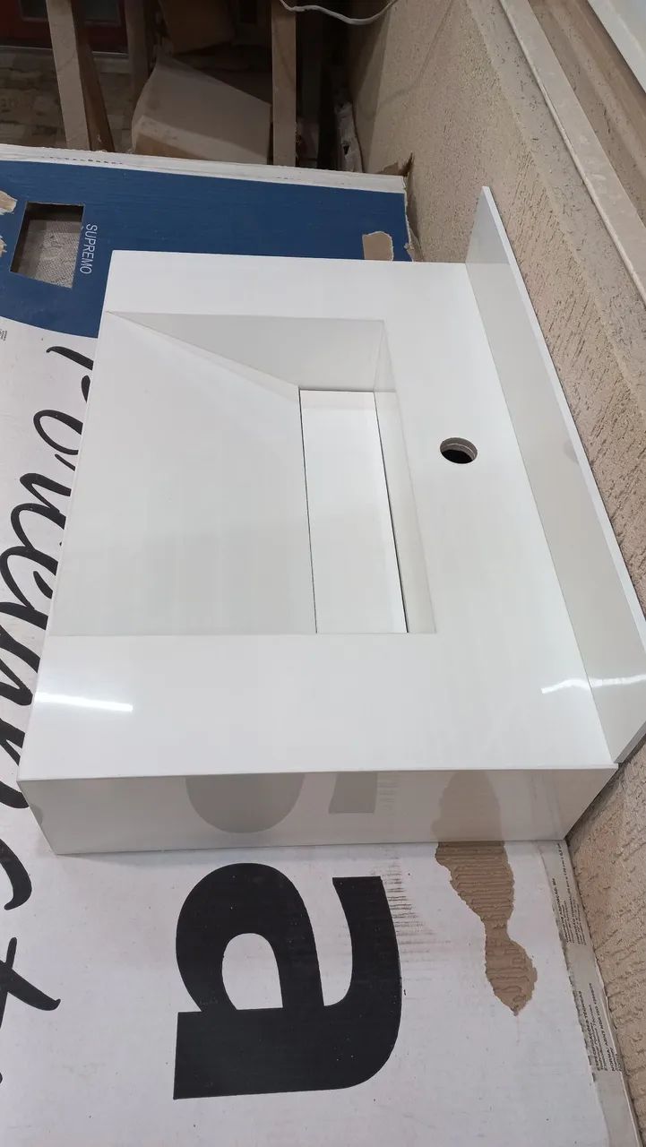 Pia bancada cuba esculpida em porcelanato para banheiro e lavabo 62x40 - Foto 2
