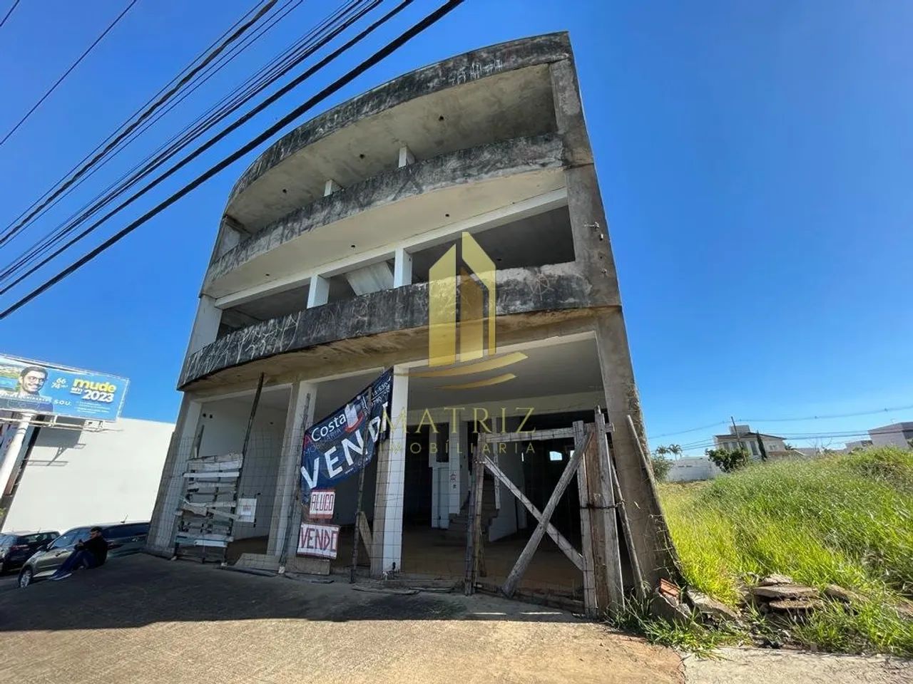 MATRIZ VENDE OU ALUGA PRÉDIO NA AV RIO AMAZONAS