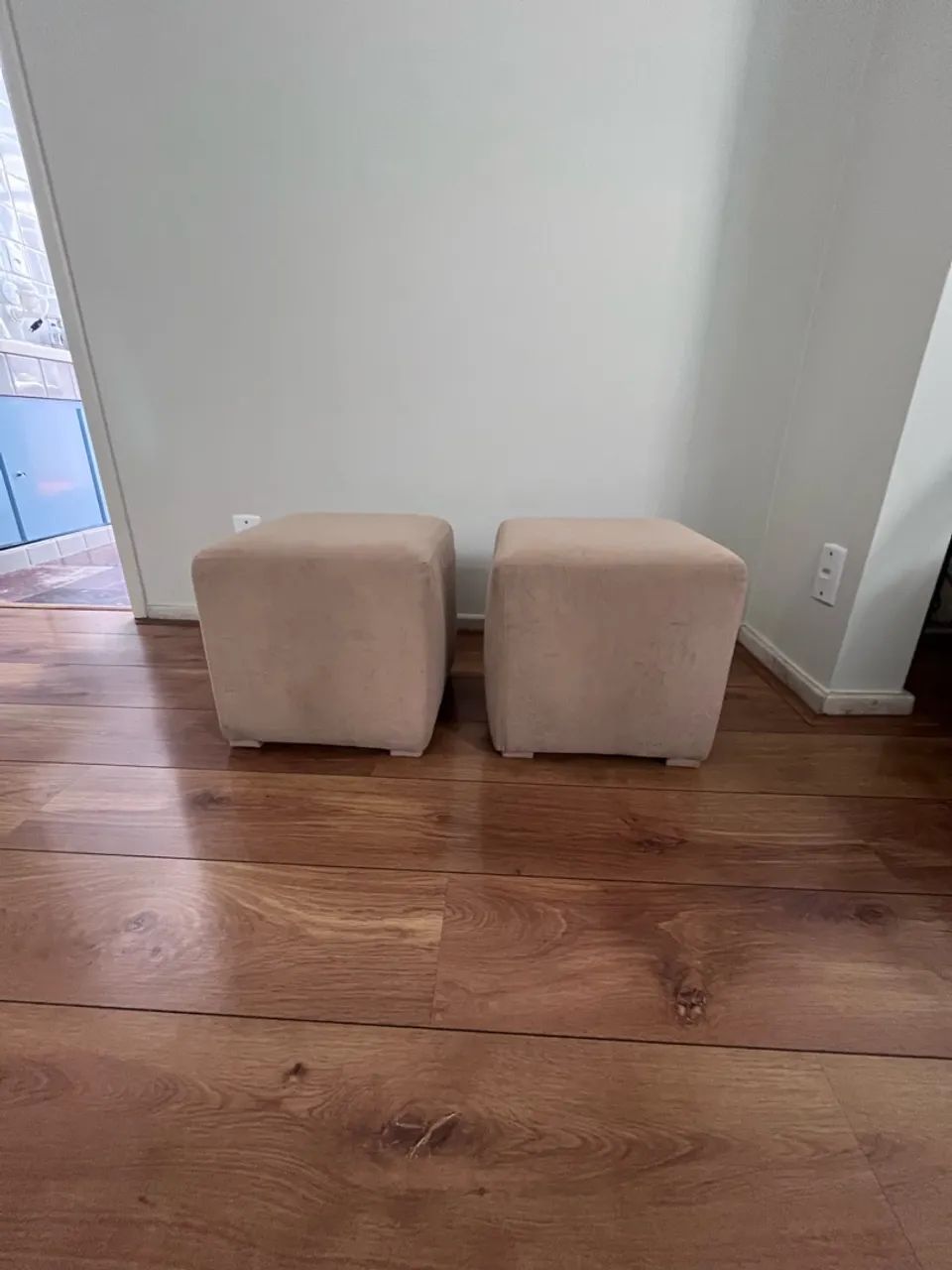 Vendo puffs forrados de tecido - Foto 2