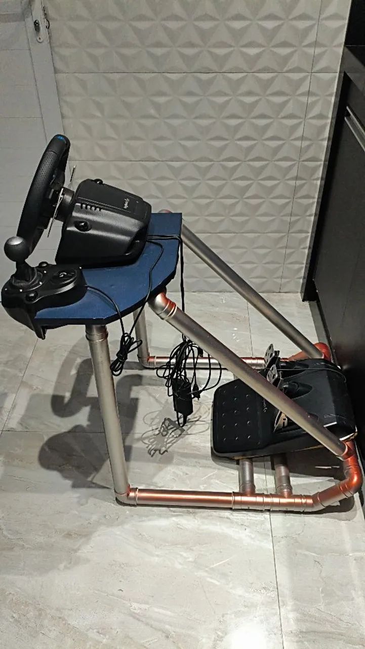 Vendo G29 simulador volante pedais câmbio e suporte feito em pvc - Foto 4