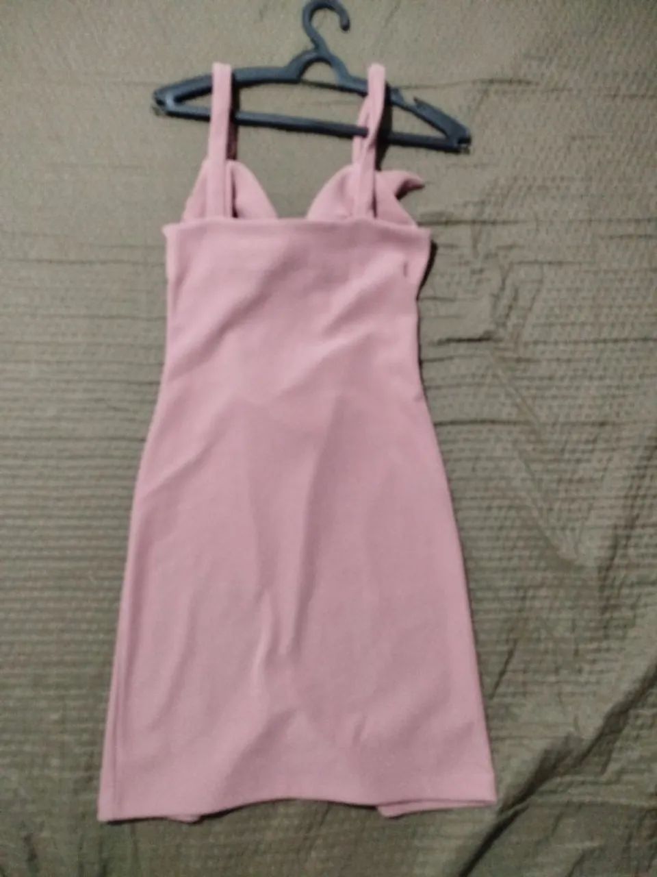 Vestido claro semi novo  - Foto 4