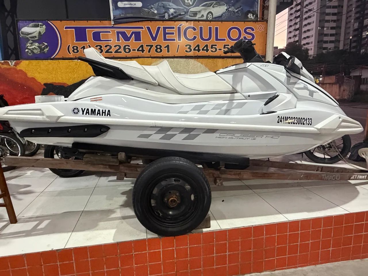 Jet sky