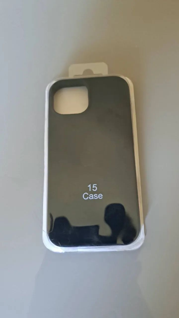 CAPINHA NOVA PRETA PARA IPHONE 15