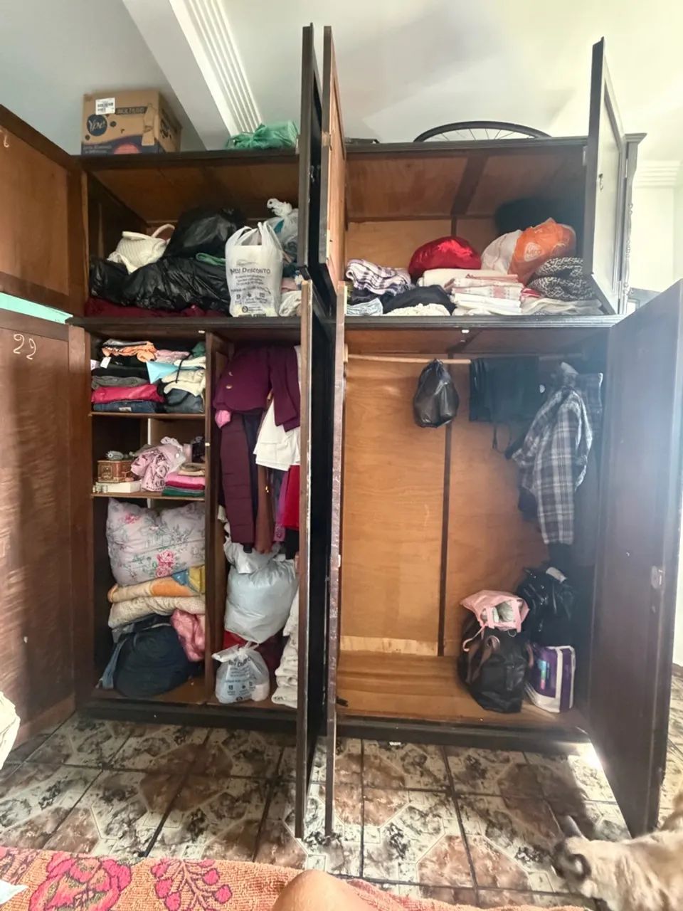 Guarda roupas 4 portas - Foto 2