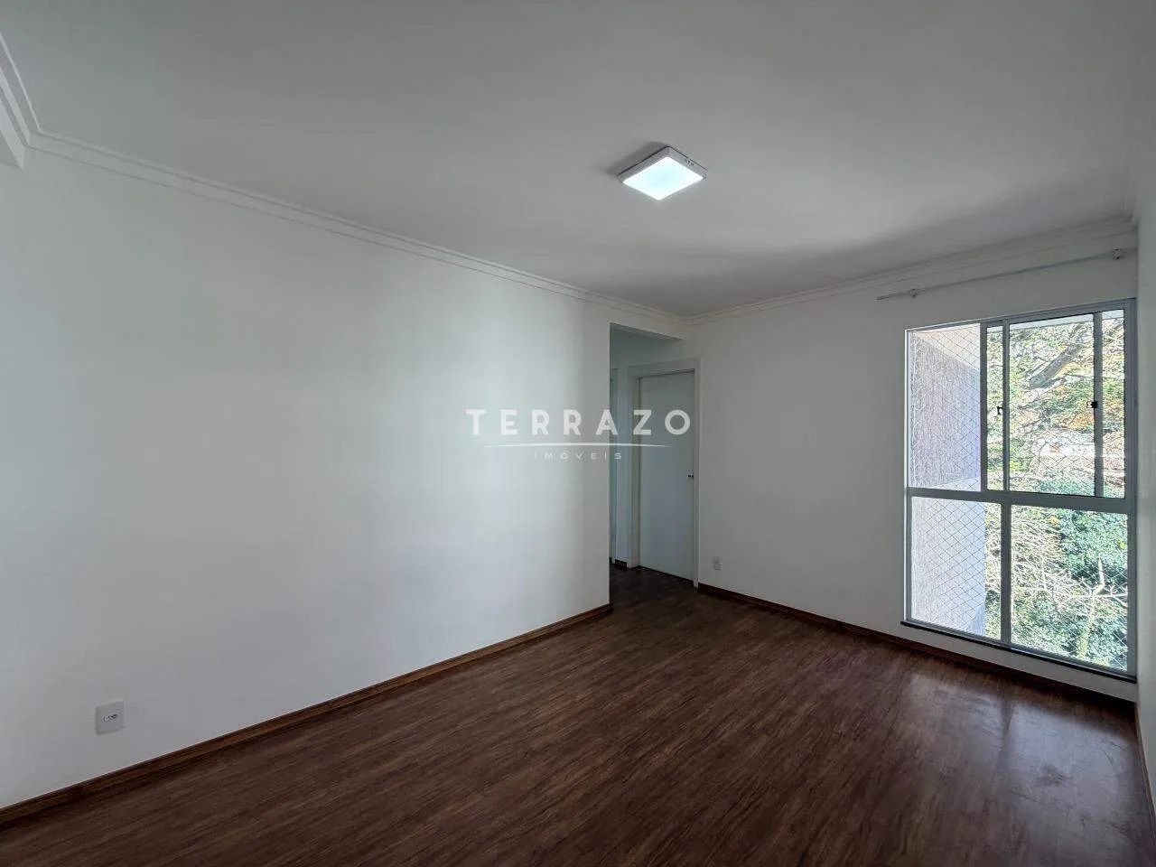 Apartamento à venda, 2 quartos, 1 vaga, Cascata do Imbuí - Teresópolis/RJ