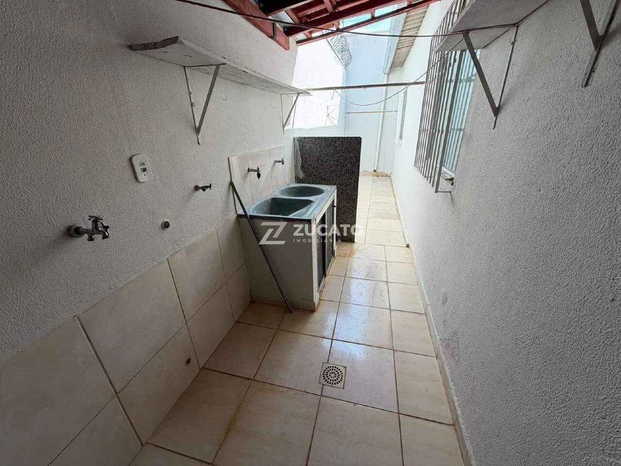 Casa com 4 dormitórios para alugar, 143 m² - Mangueiras - Uberaba/MG - Foto 2