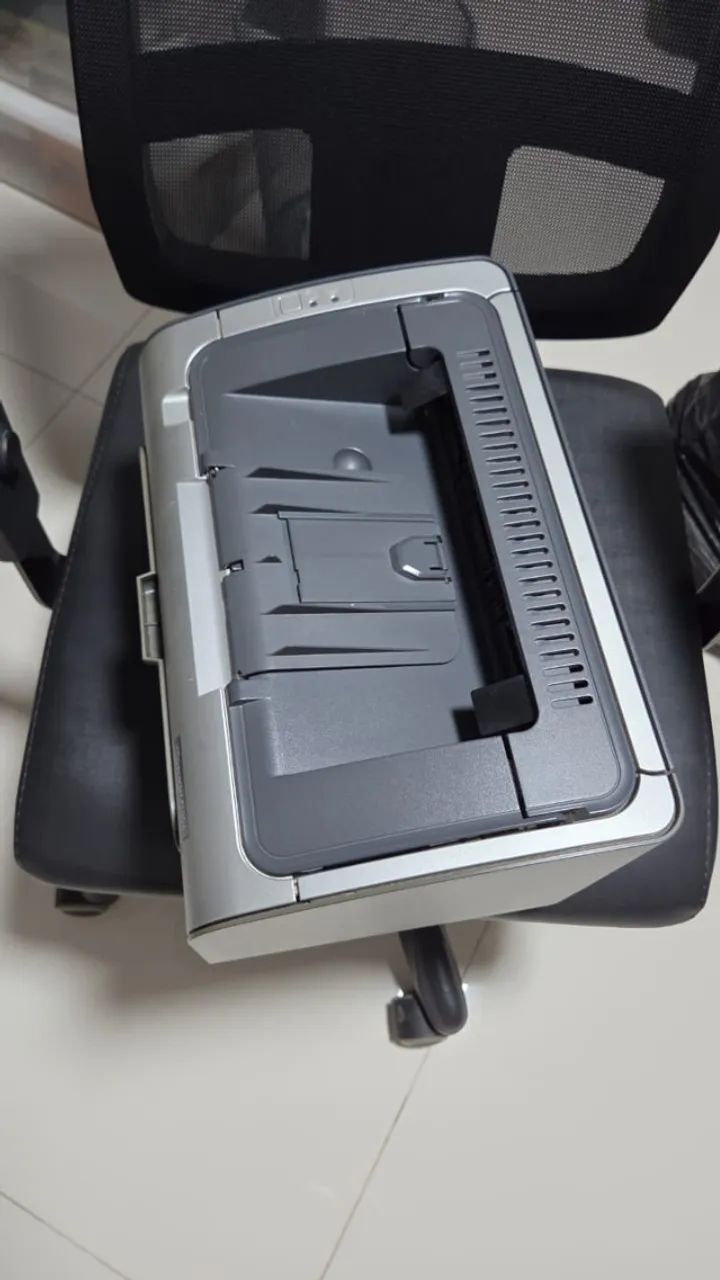 Impressora HP LaserJet P1006 - Foto 4