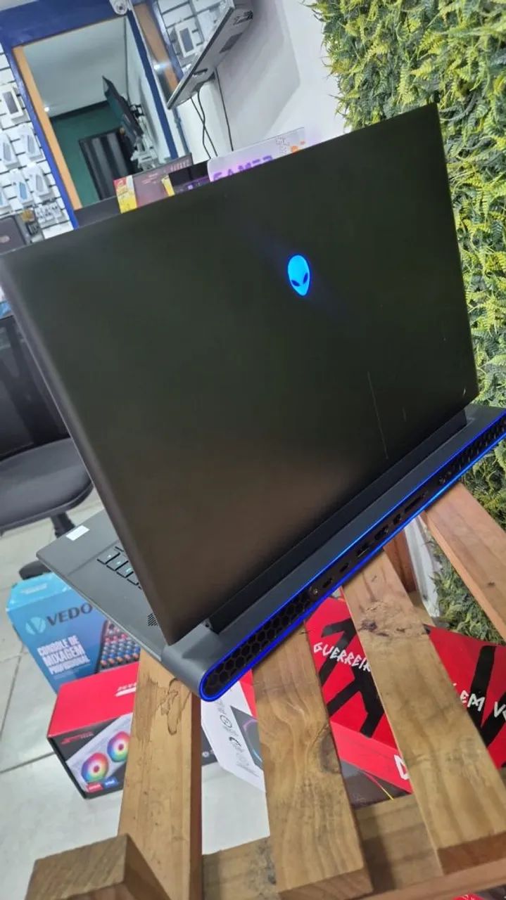 Notebook gamer Alienware m16 R1  - Foto 4