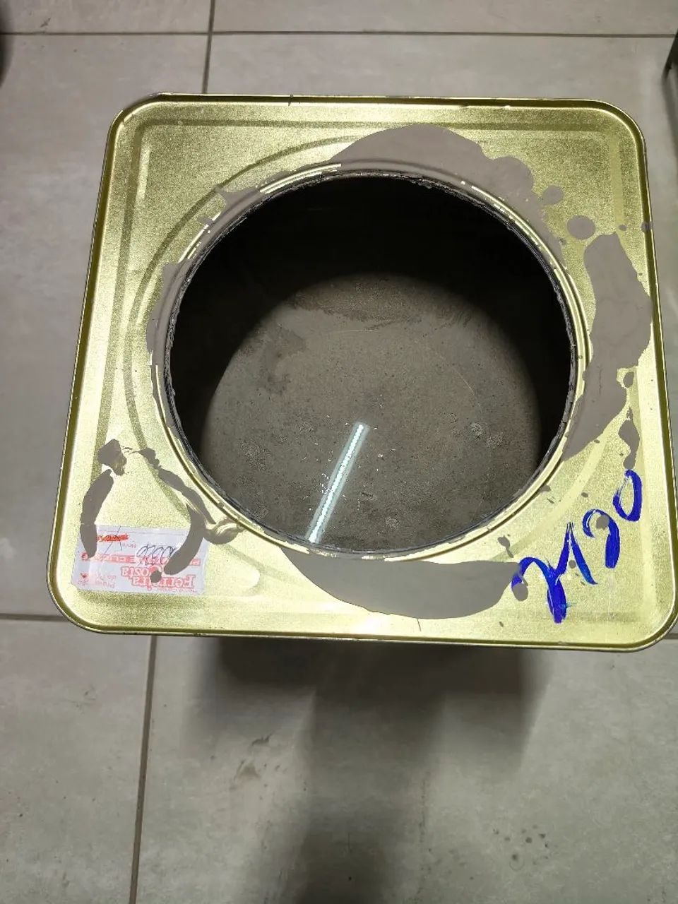 VENDO LATA DE TINTA  - Foto 4