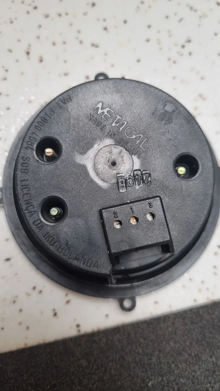 Motor elétrico do retrovisor do Ford Scort - Foto 4