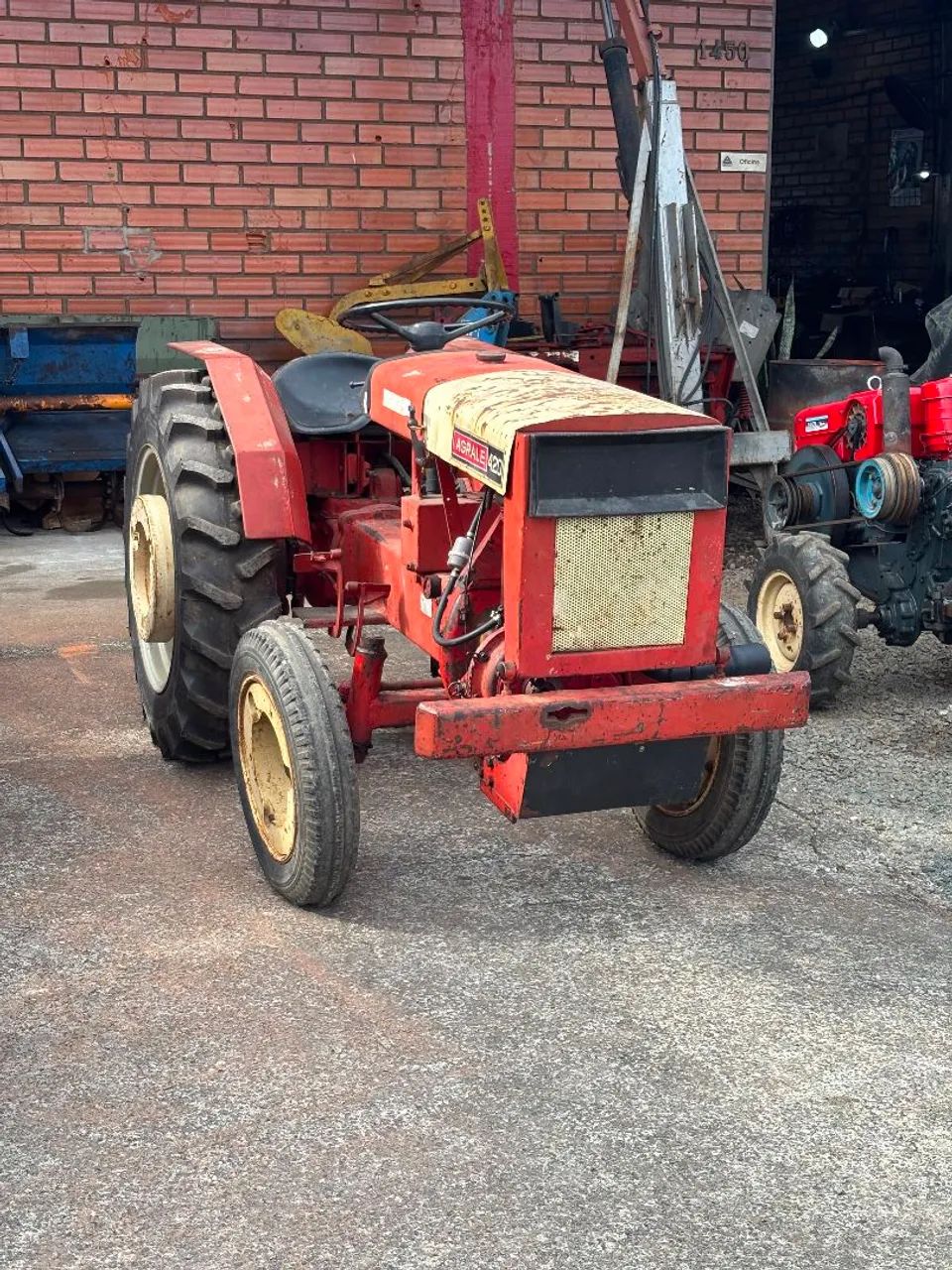 Trator Agrale 4100
