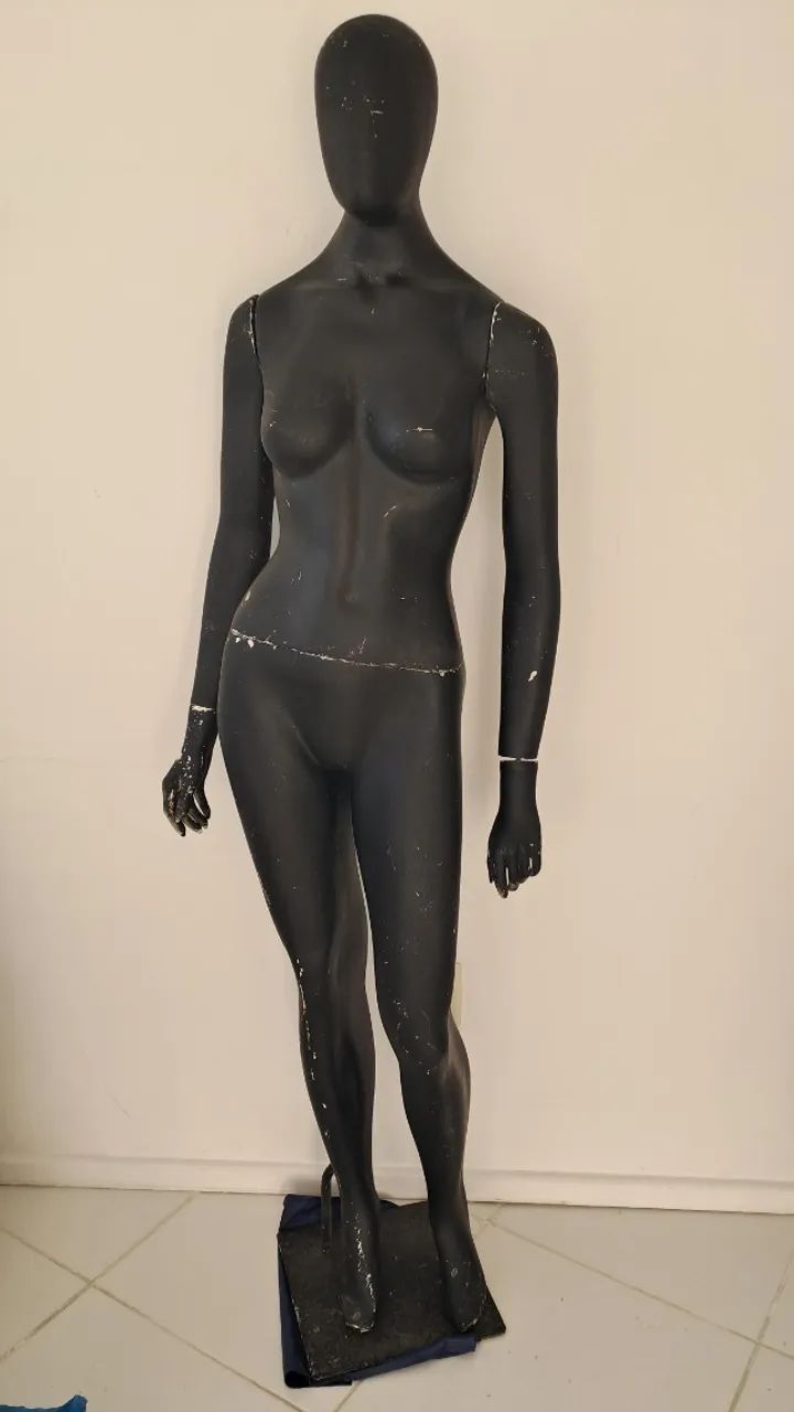 Manequim Feminino Completo