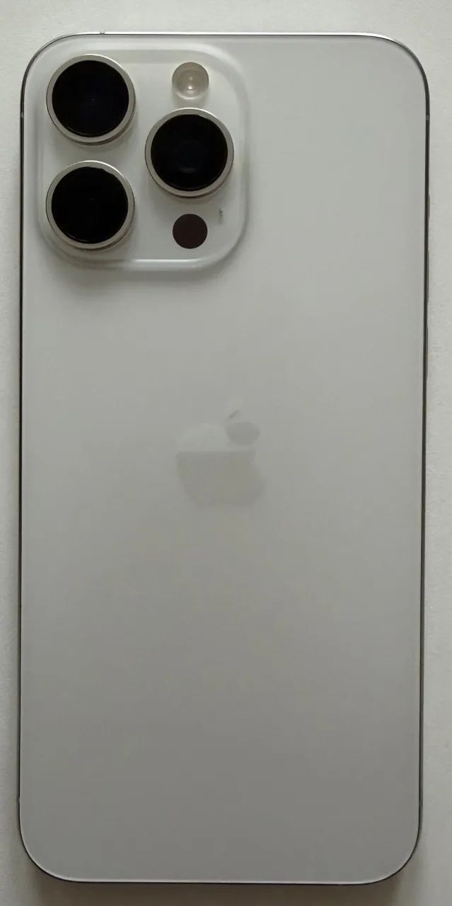 iPhone 15 Pro Max - Foto 4