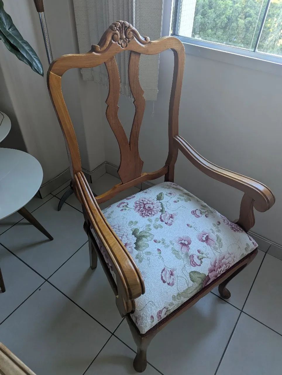 Cadeiras Clássicas Paraju - Foto 2