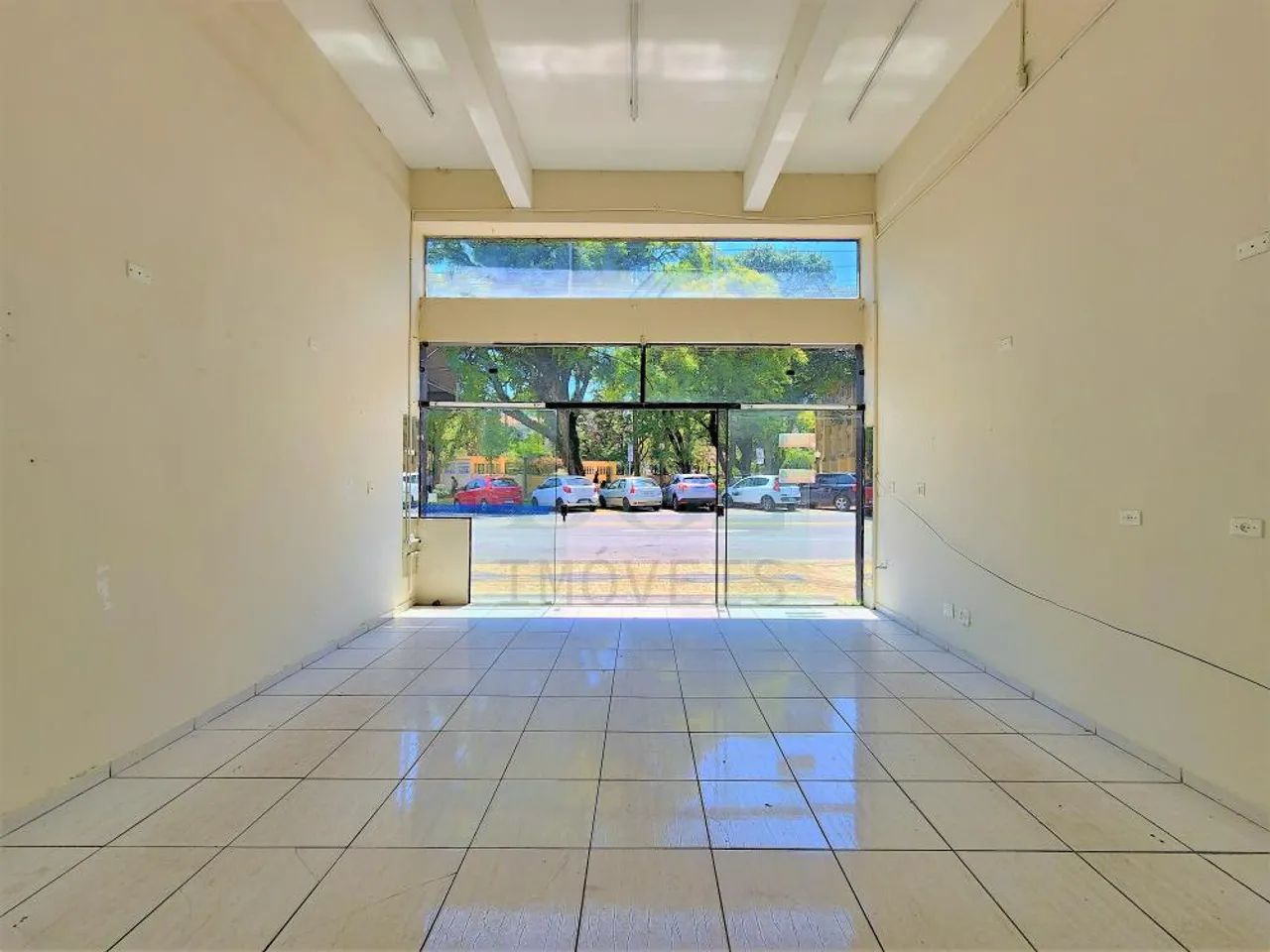 Excelente conjunto de salas comerciais á venda no Centro de Poços de Caldas MG. - Foto 3