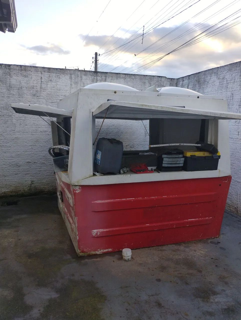 Vendo quiosque de fibra 