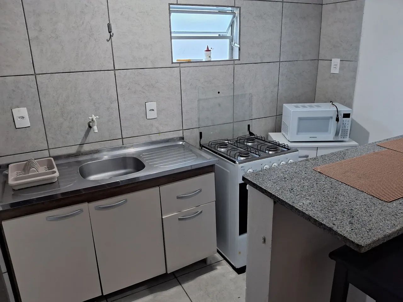 ALUGO KITNET MOBILIADA CORREGO GRANDE