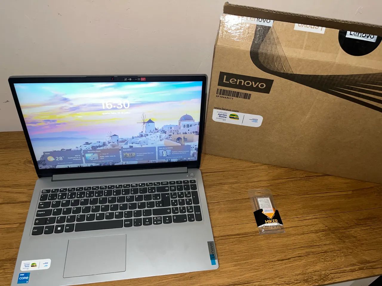 Notebook Lenovo modelo IdeaPad 1 15IAU7 - Foto 3
