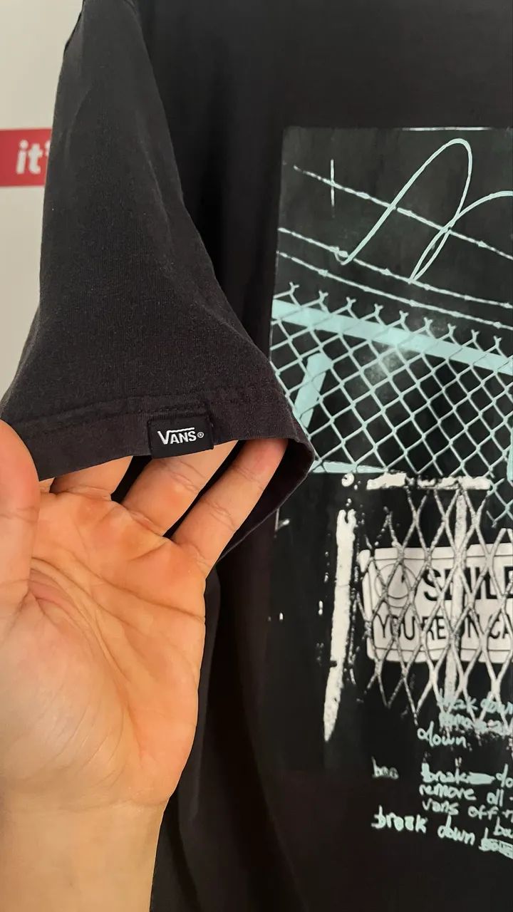 Blusa Vans Off the wall Preta  - Foto 3