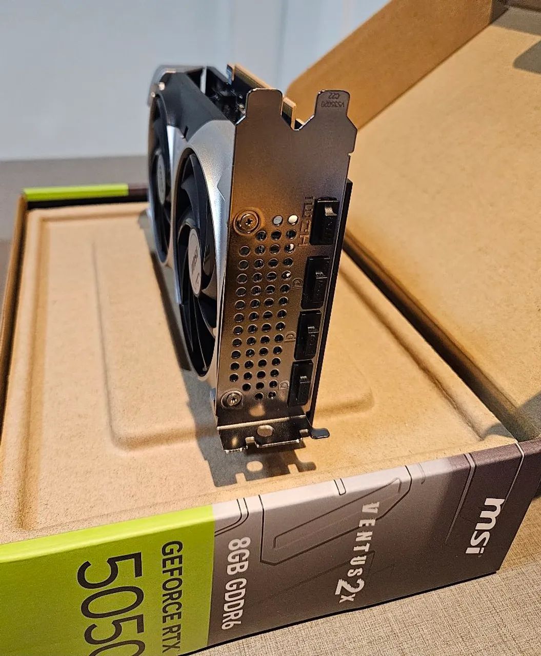 RTX 5050 OC 8GB MSI - Foto 4