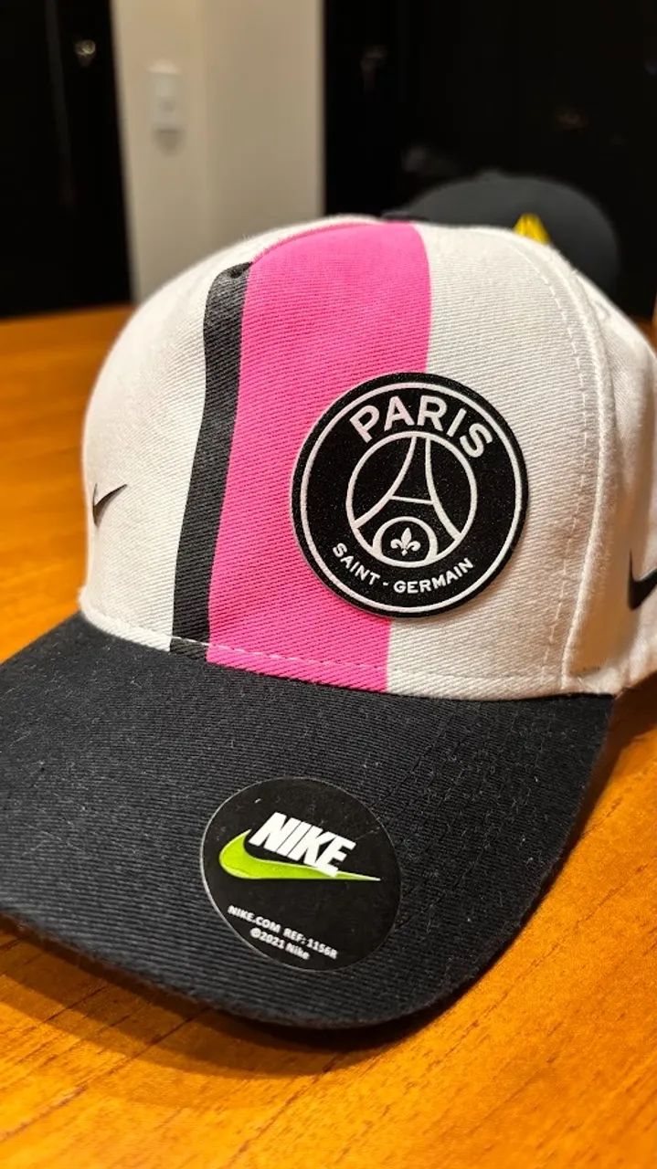 Boné Nike PSG Paris Saint-Germain Branco Rosa Strapback Original (Campinas)