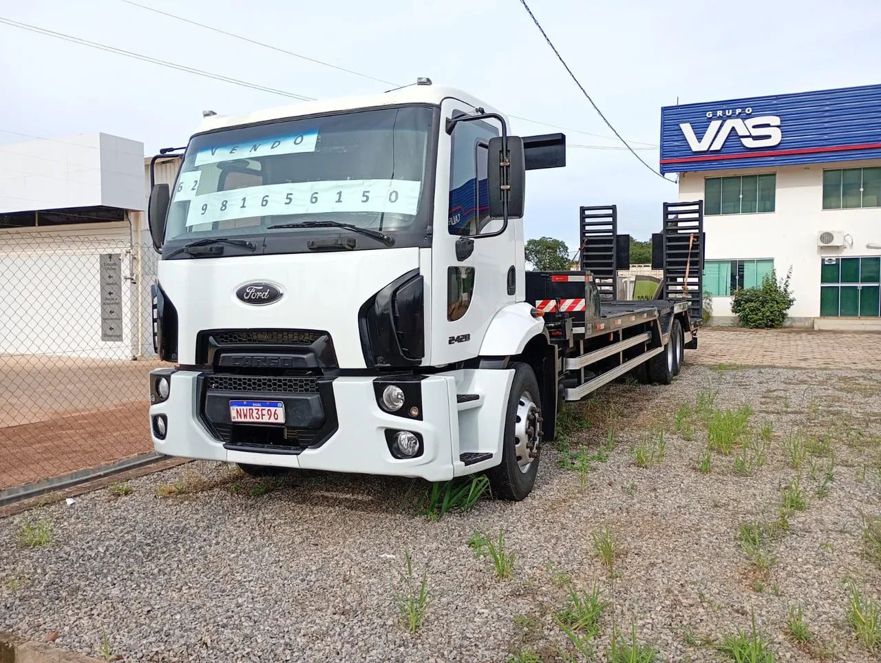 Ford Cargo 2428 - Foto 2