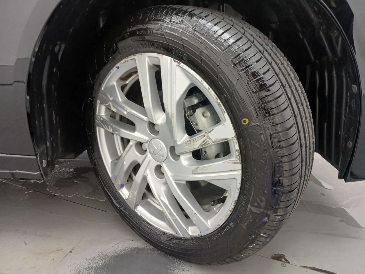 Peugeot 208 Active 1.6 Flex 16V 5p Aut., foto 13 de 18