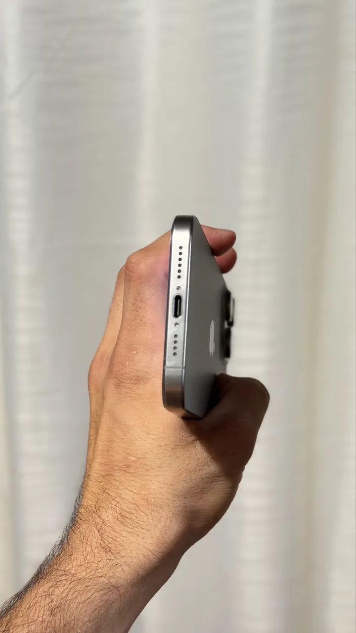 iPhone 15 Pro Max 256 com caixa zerado - Foto 2