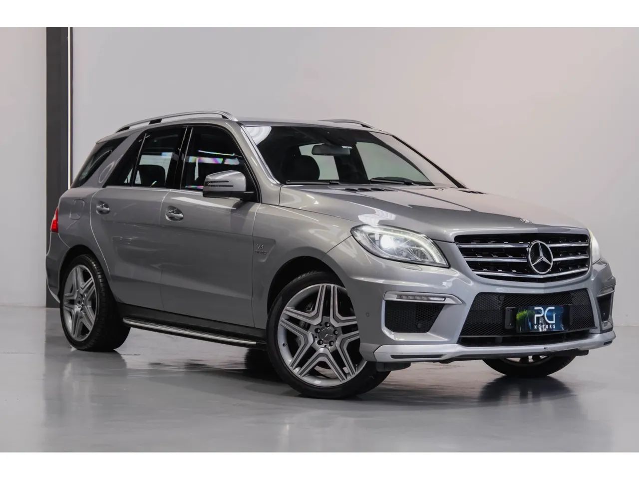 Mercedes-Benz ML-63 AMG 5.5 V8 Bi-turbo Aut. 2014