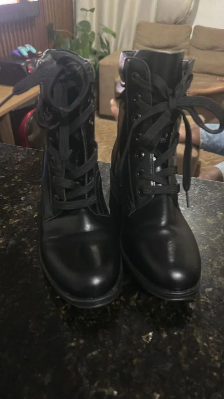 Vestido e sapato  - Foto 4