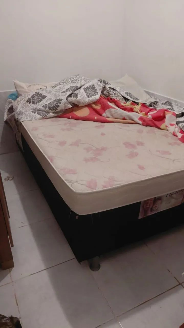Cama box base e colchão! Pra vender logo. - Foto 3