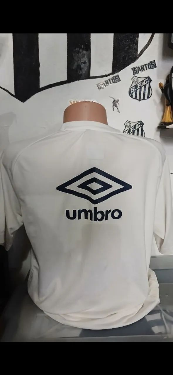 Camisa Santos oficial umbro ( autógrafo Guilherme e Brasão) - Foto 2