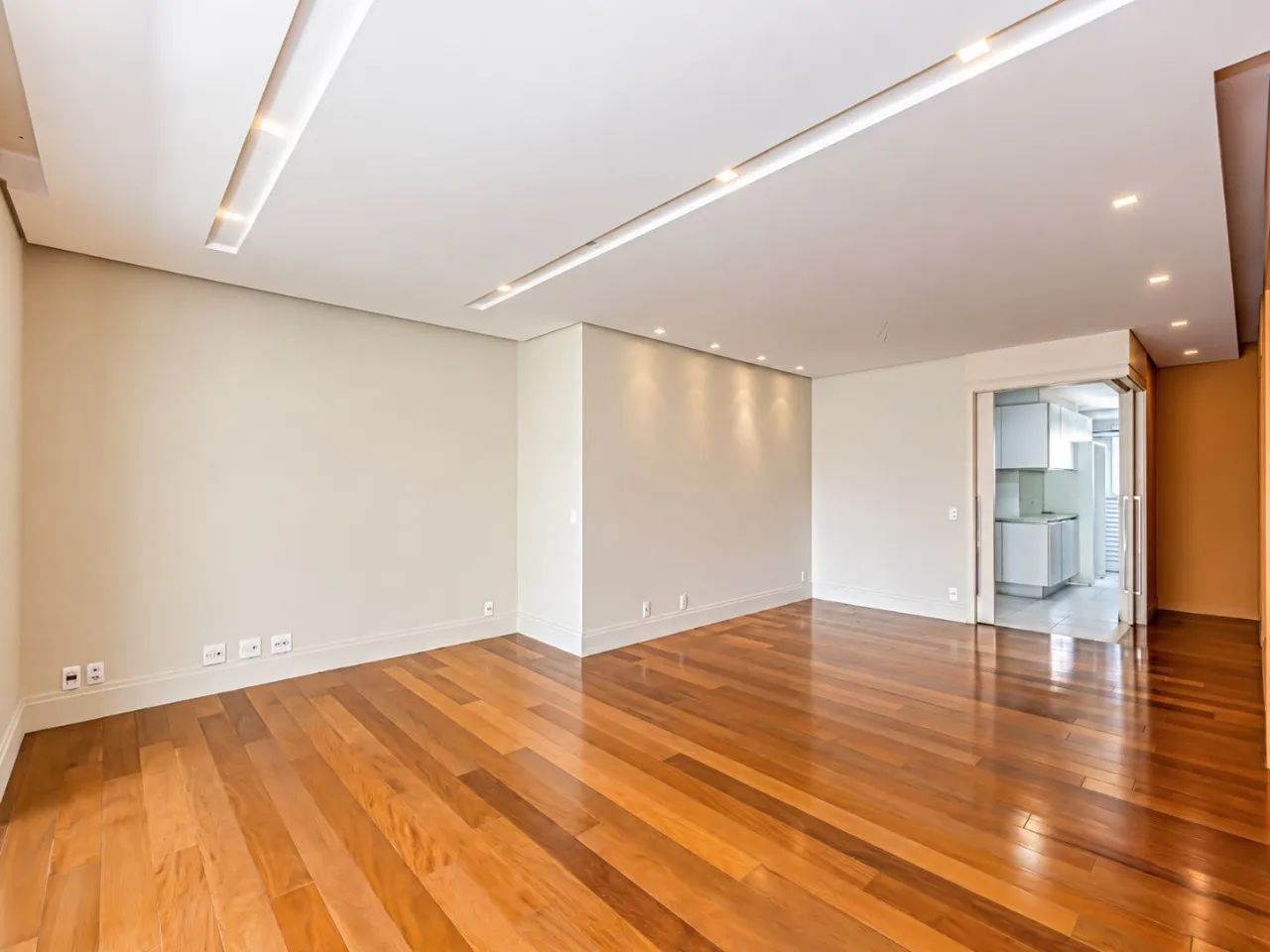 Apartamento para comprar em Moema Passaros - Foto 2