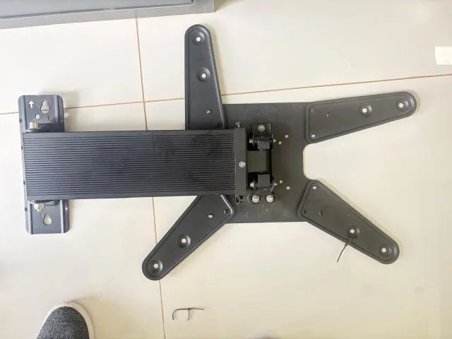 Suporte TV articulado e extensível