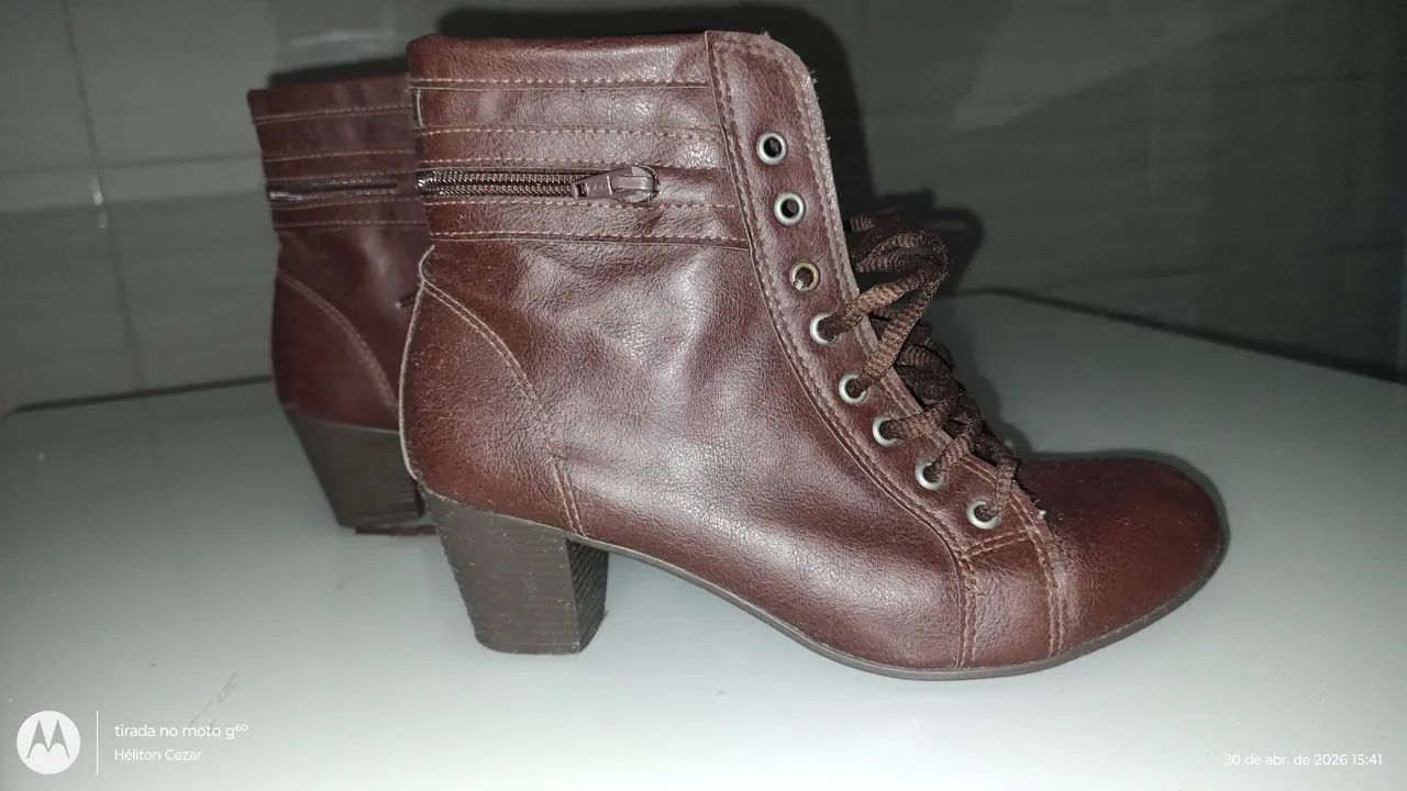 Botas