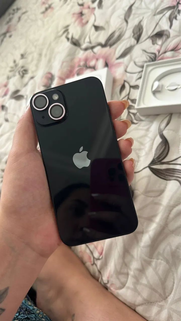 Celular - IPhone 14 - Foto 5