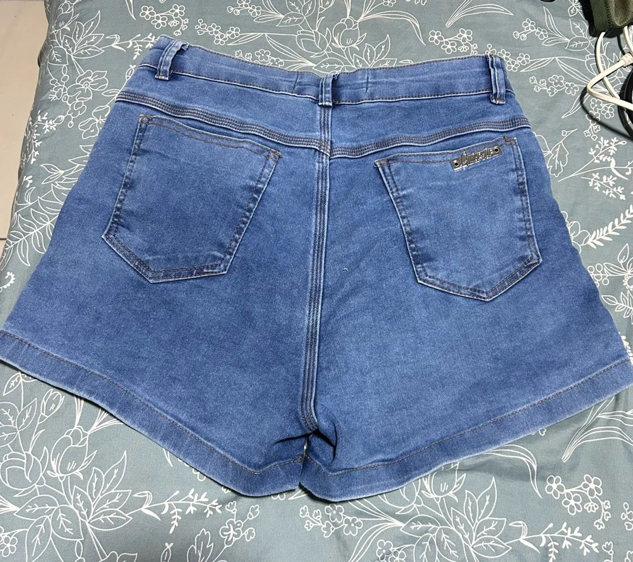 Short jeans e saia jeans  - Foto 2