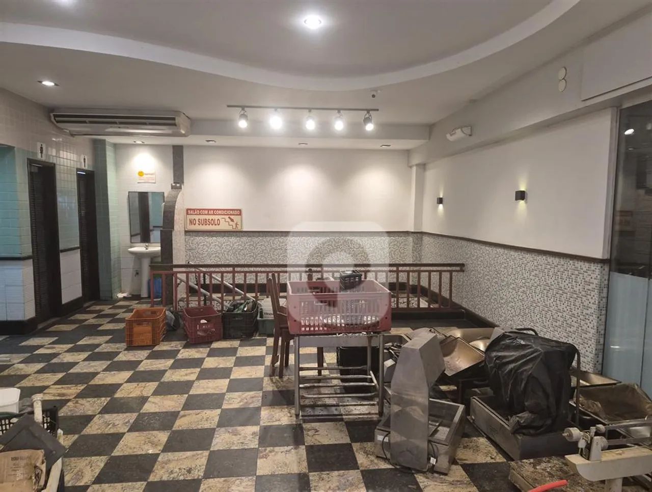 Loja Comercial 279m² no Centro RJ | Ex-Restaurante + Subsolo Amplo! - Foto 5