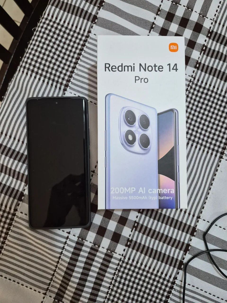 Celular Redmi Xiomi 14 note pro - Foto 2