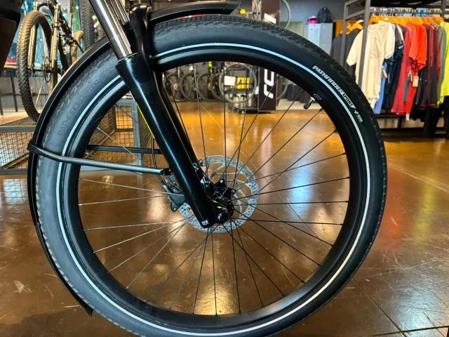Bicicleta Seminova Specialized Turbo Como 3.0 IGH - Foto 4