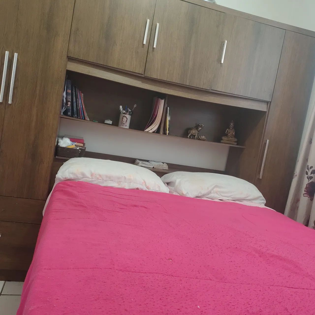 Móvel de quarto com cama box Ortobom 