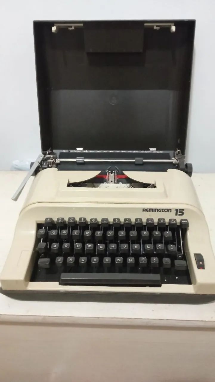 Máquina de escrever  - Foto 2