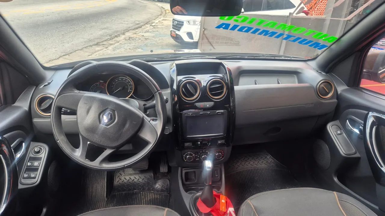 Renault Duster Dynamique 2.0 Hi-flex 16V Aut. 2017 - Foto 4