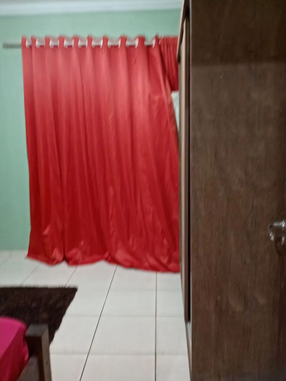 Alugo quarto em residência familiar - Foto 5
