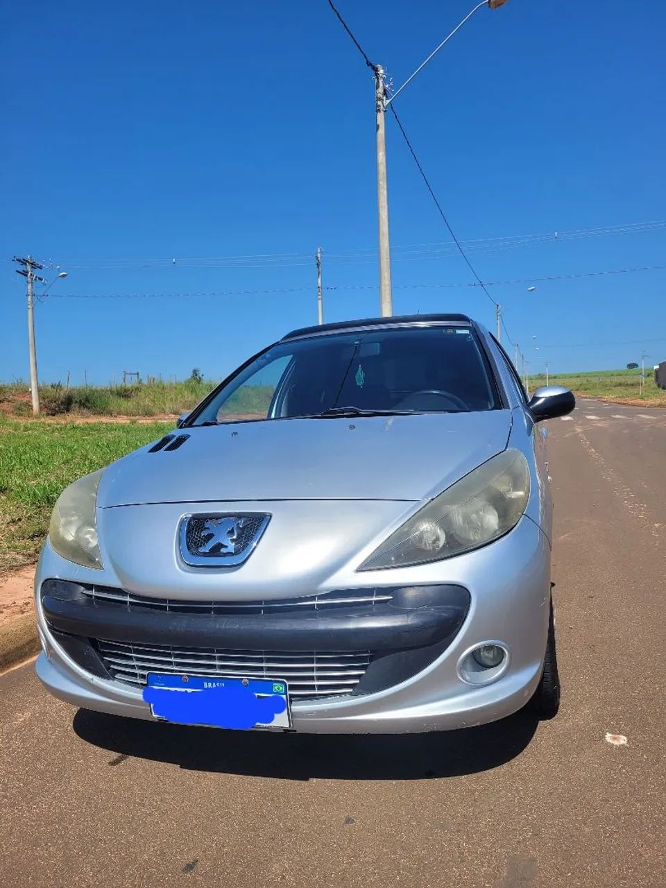 Peugeot 207 207 QUIKSILVER 1.4 Flex 8V 5p 2010