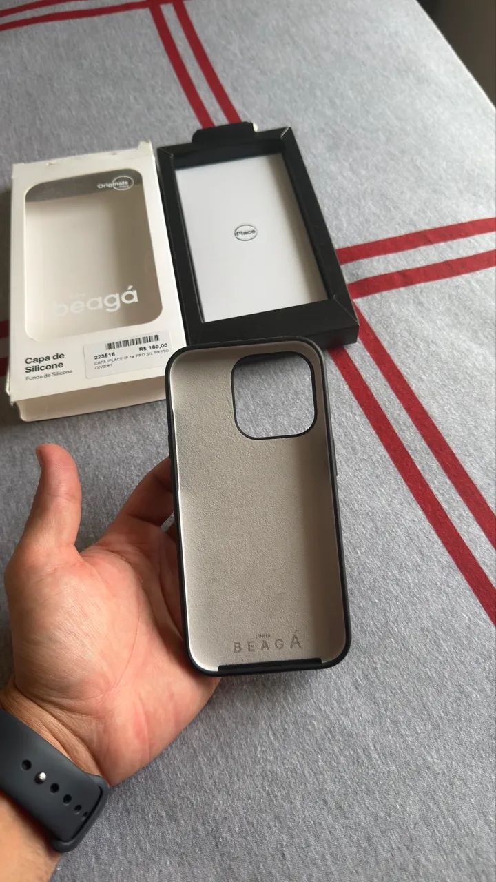 capa de silicone iplace beagá iPhone 14 Pro - Foto 2