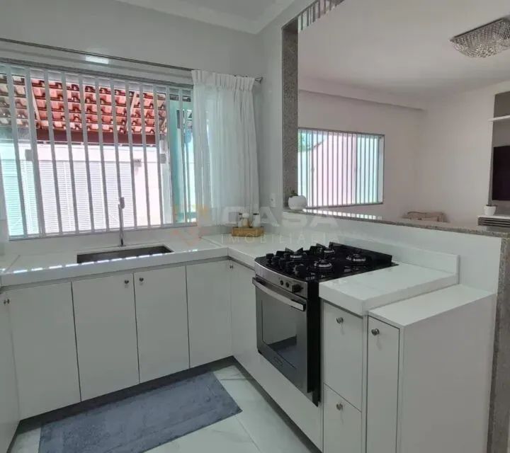 Casa com 3 quartos, 1 suíte, 3 vagas  MOBILIADA 3 quartos c/ suíte em Morada de - Foto 5