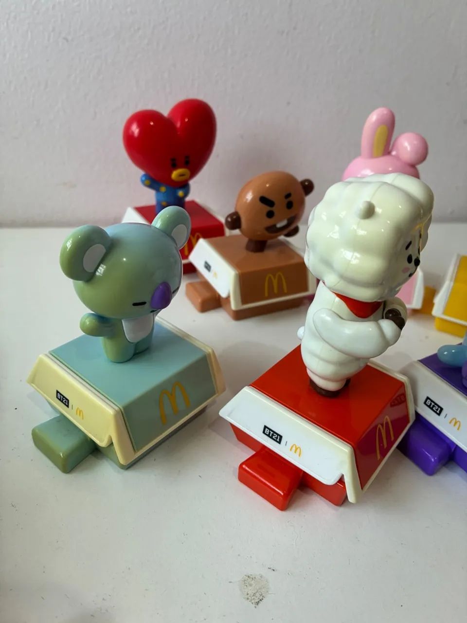 BTS BTS21 BONECOS MC DONALDS BTS KPOP - Foto 3