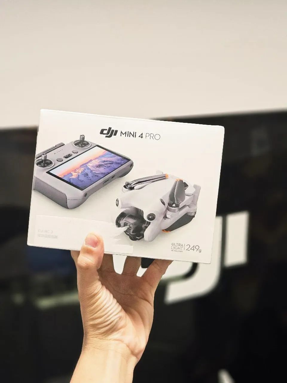 Dji Mini 4 Pro com Tela